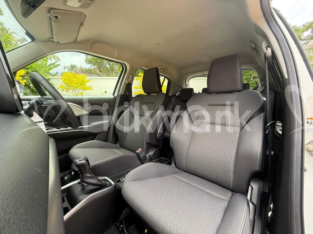 Ad photo 11