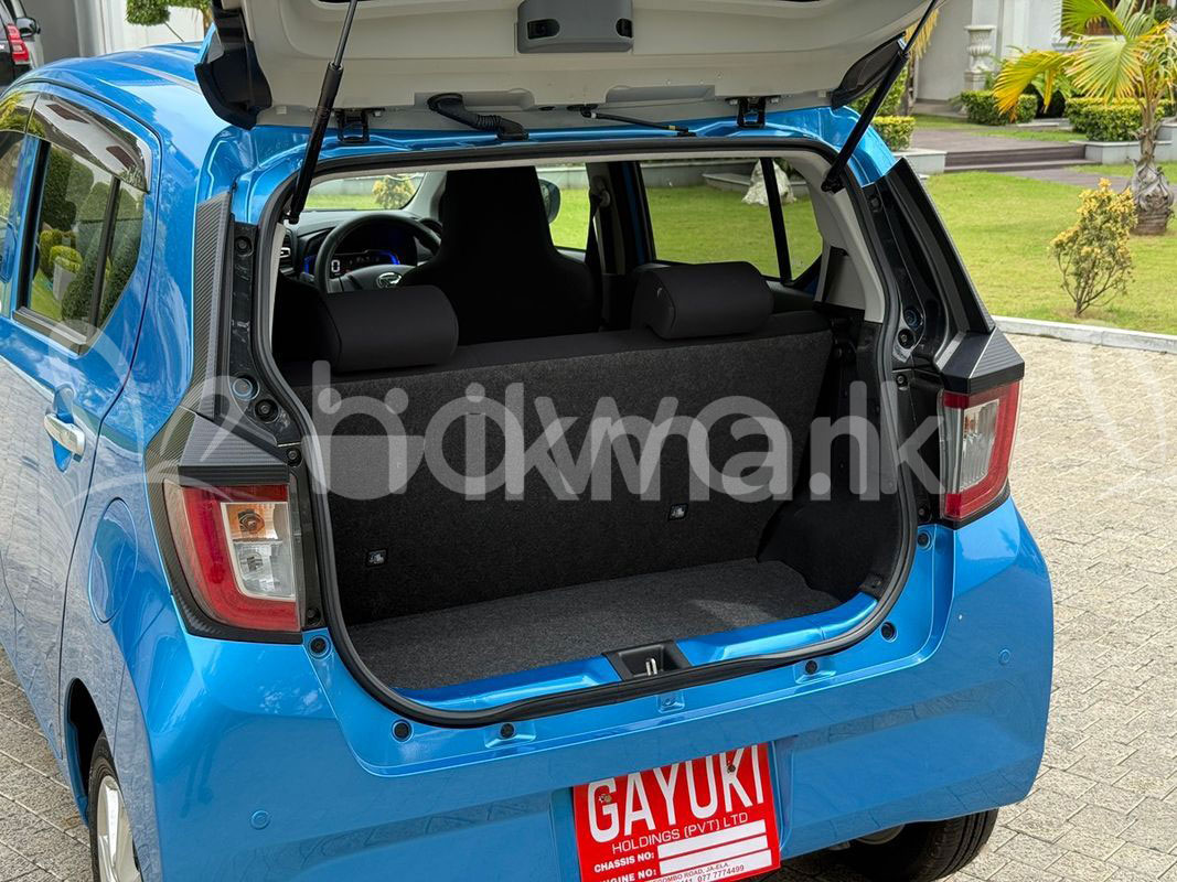 Ad photo 19
