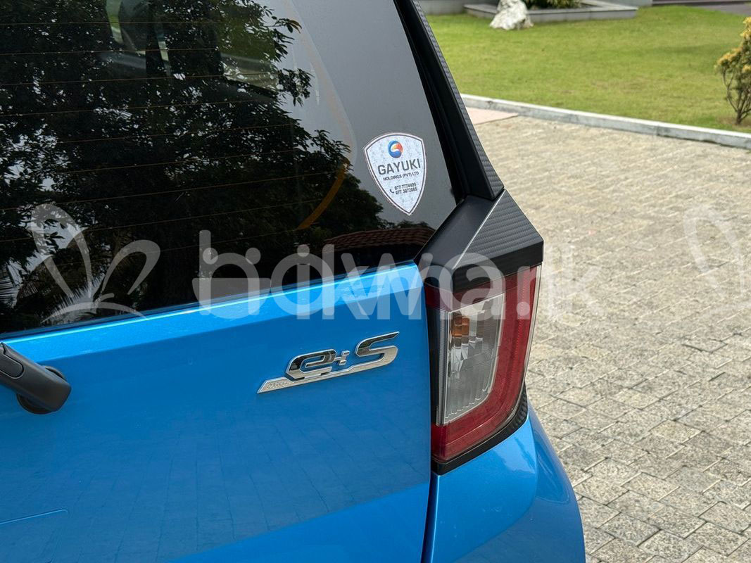 Ad photo 8