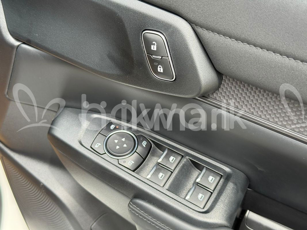 Ad photo 15