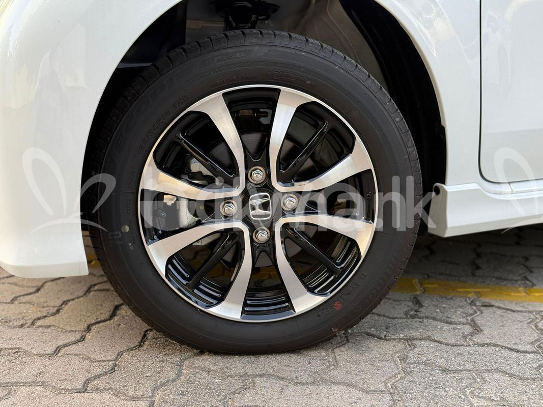 Ad photo 11